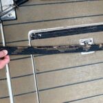 synthetisches Teakdeck auf einem Motorboot